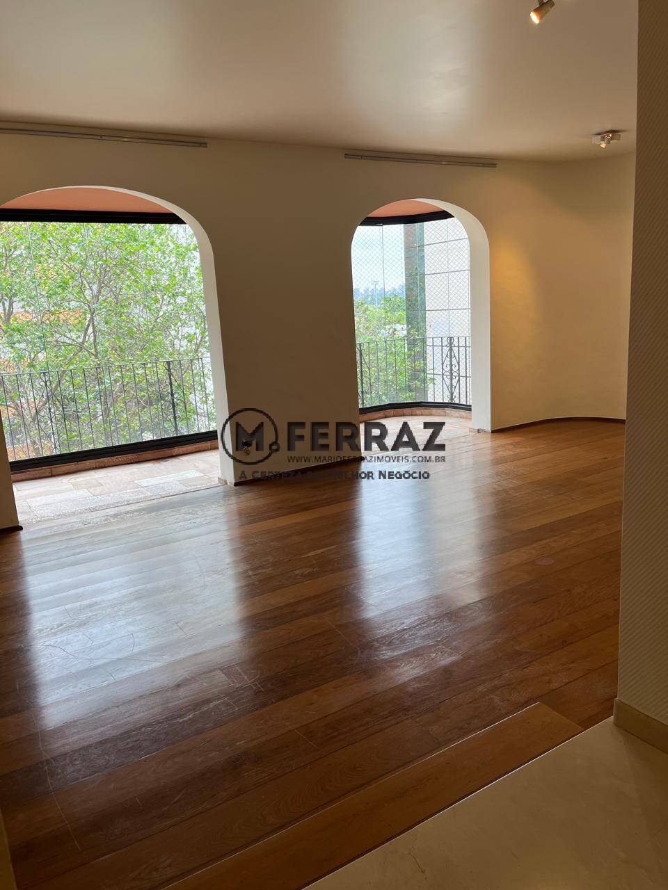 Apartamento à venda com 4 quartos, 370m² - Foto 3