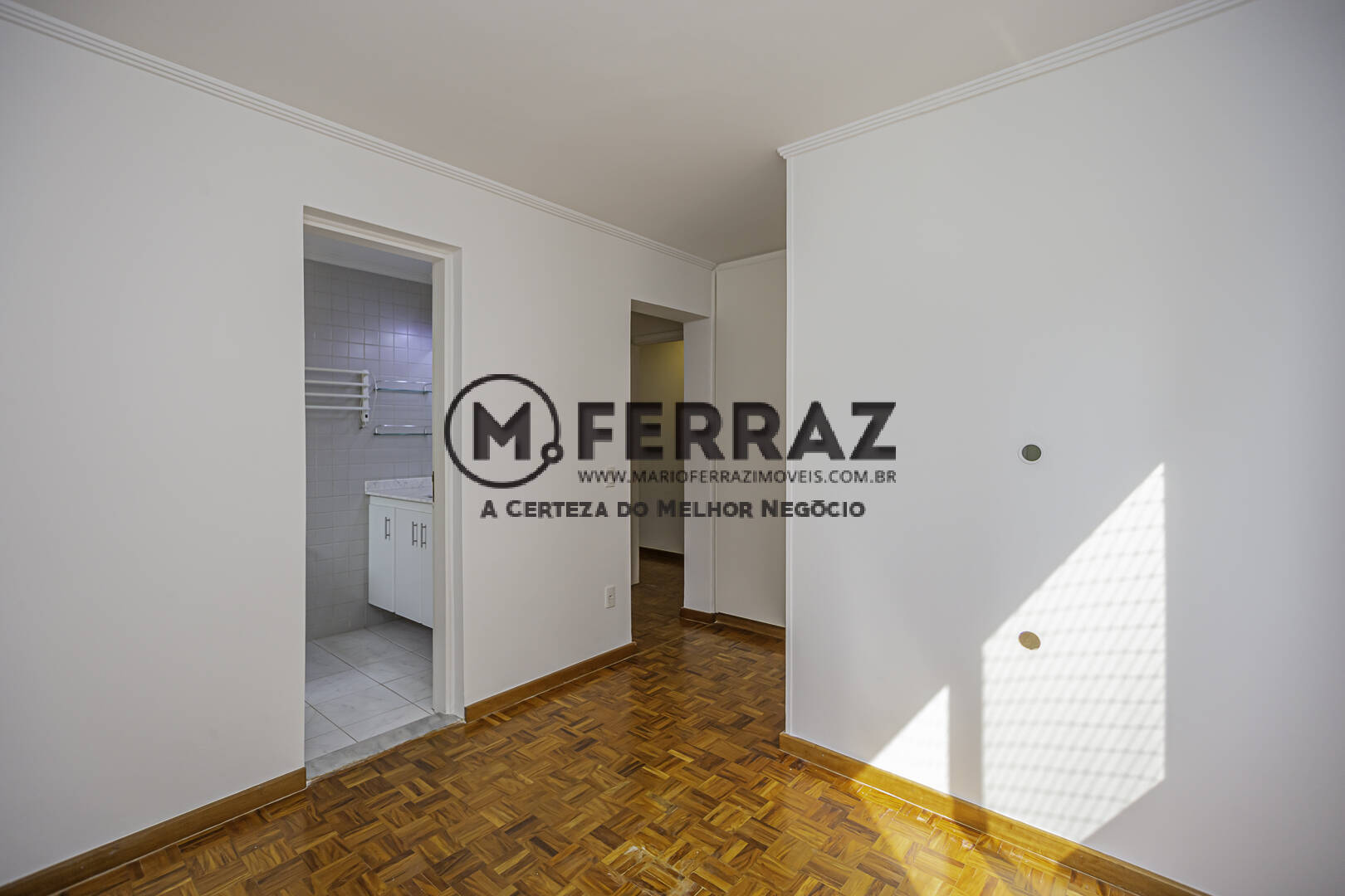 Apartamento à venda com 3 quartos, 110m² - Foto 18