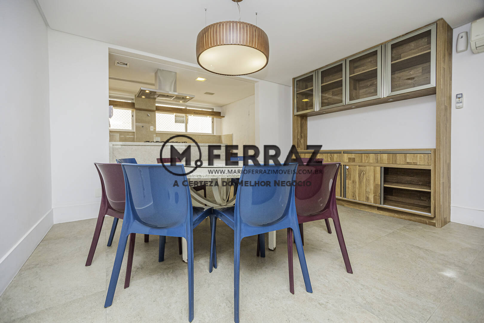 Apartamento à venda com 3 quartos, 137m² - Foto 5