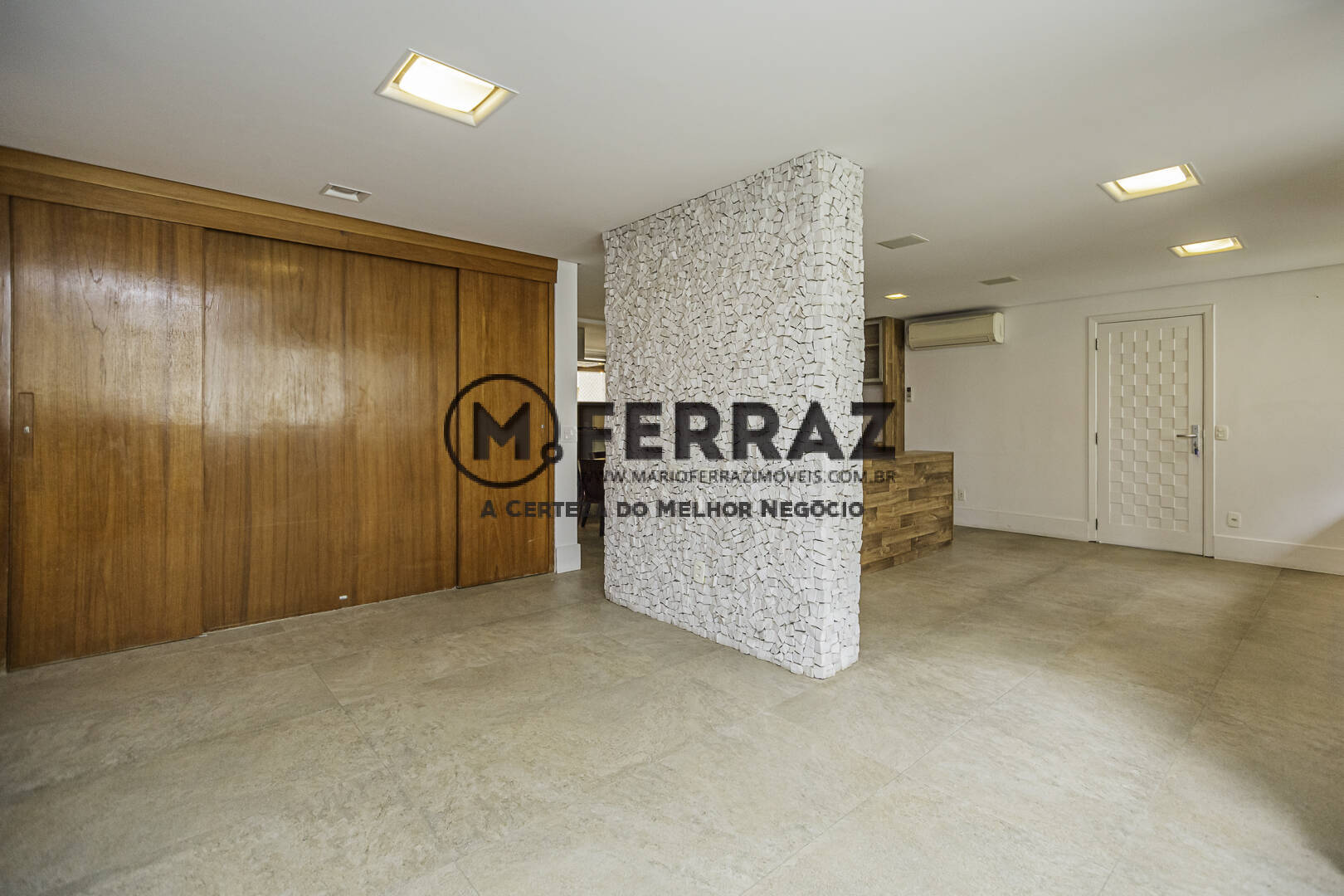 Apartamento à venda com 3 quartos, 137m² - Foto 15