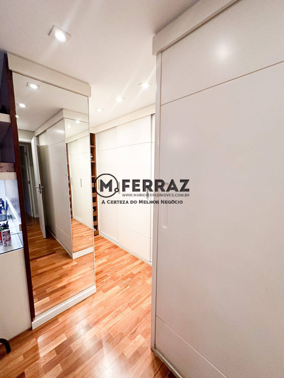 Apartamento à venda com 2 quartos, 130m² - Foto 9