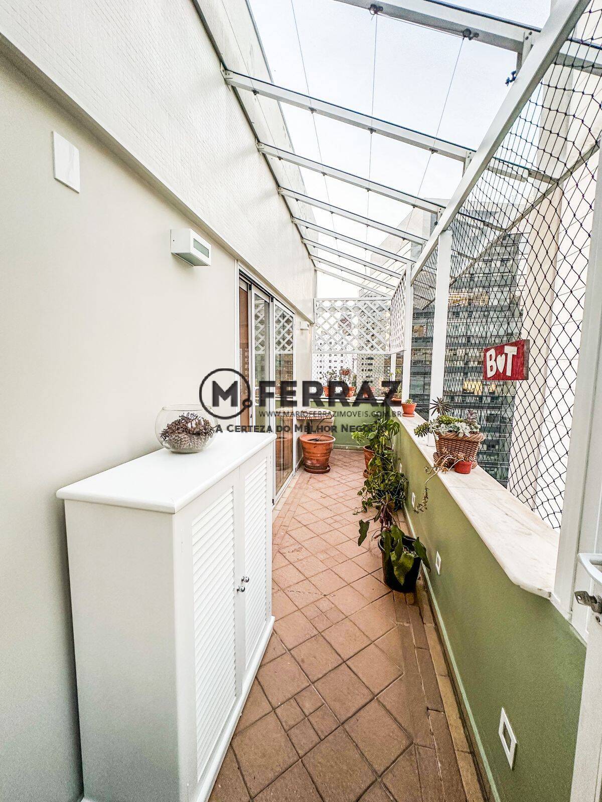 Apartamento à venda com 2 quartos, 130m² - Foto 17