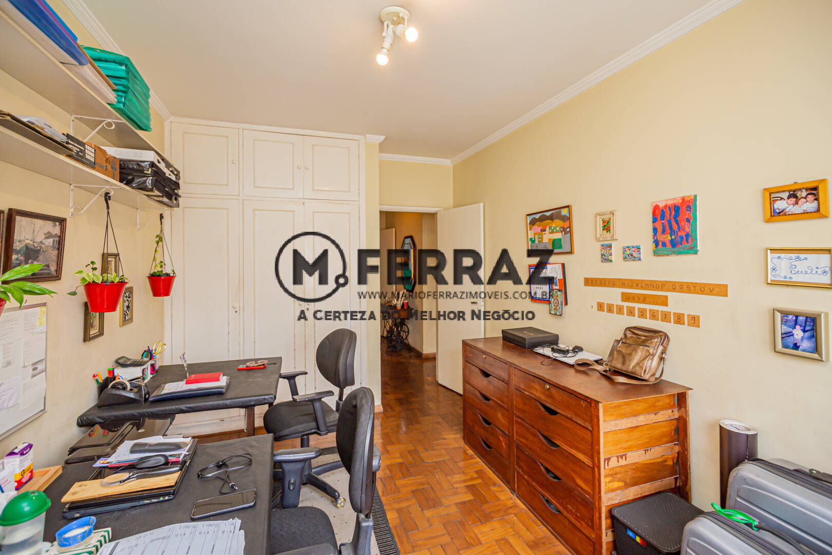 Apartamento à venda com 3 quartos, 150m² - Foto 23