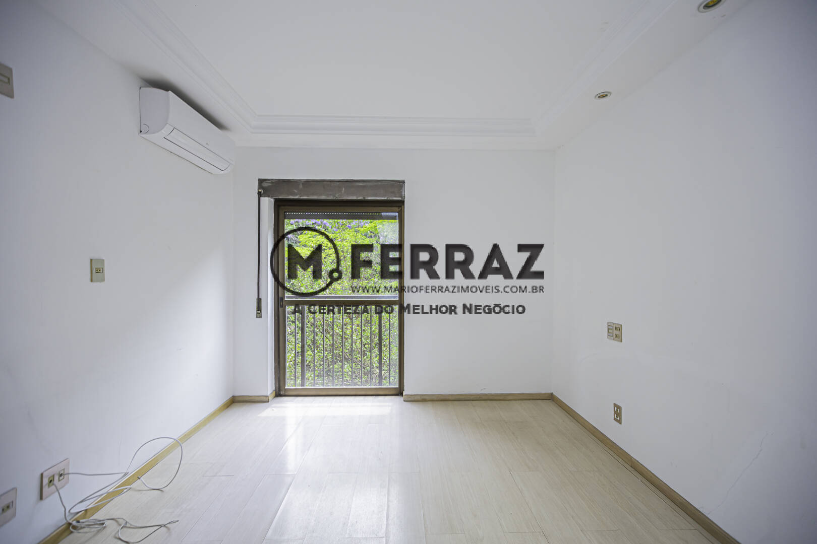 Apartamento para alugar com 4 quartos, 250m² - Foto 27