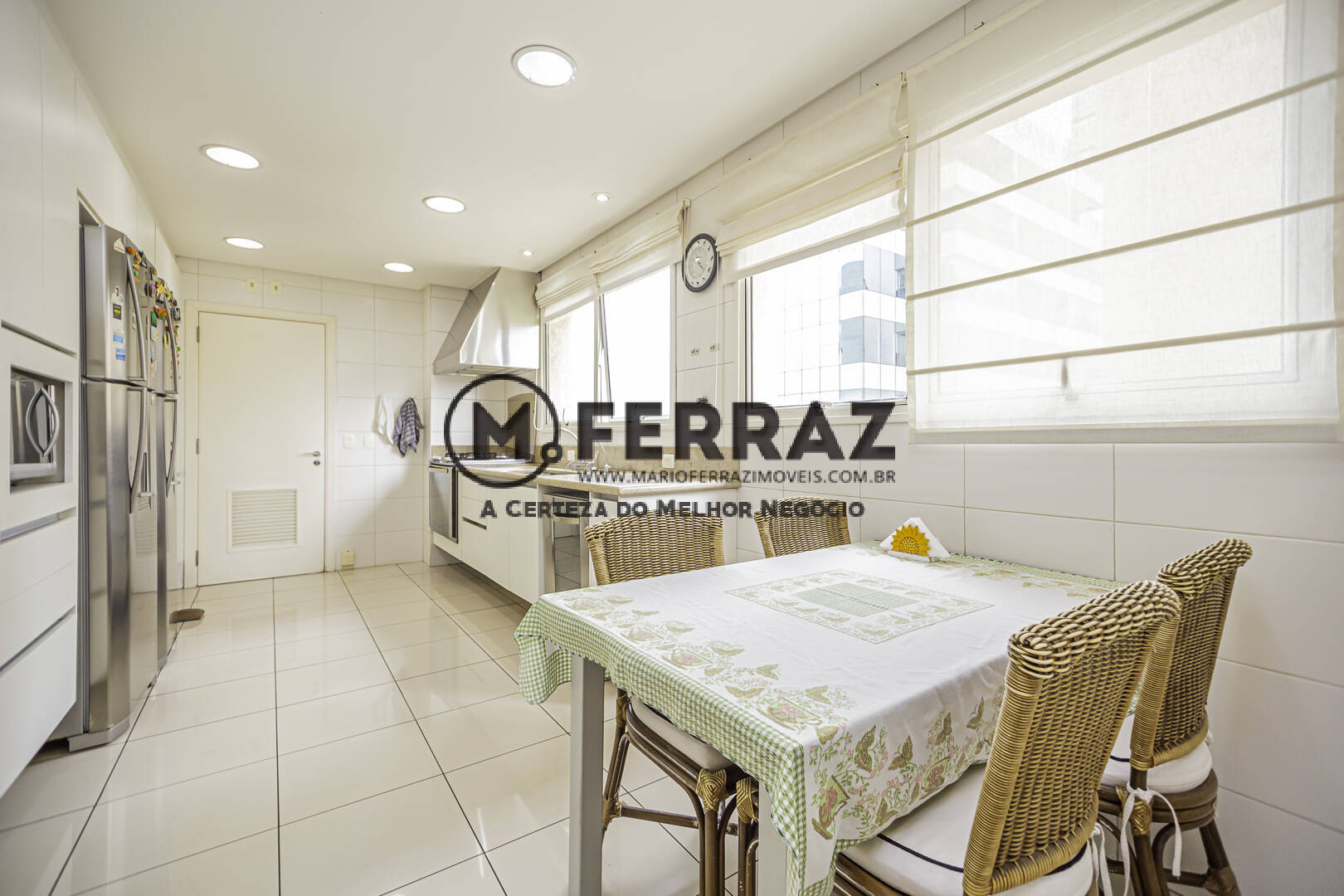 Apartamento à venda com 4 quartos, 310m² - Foto 18