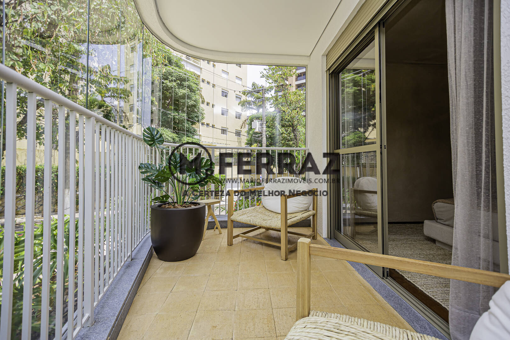 Apartamento à venda com 3 quartos, 226m² - Foto 30