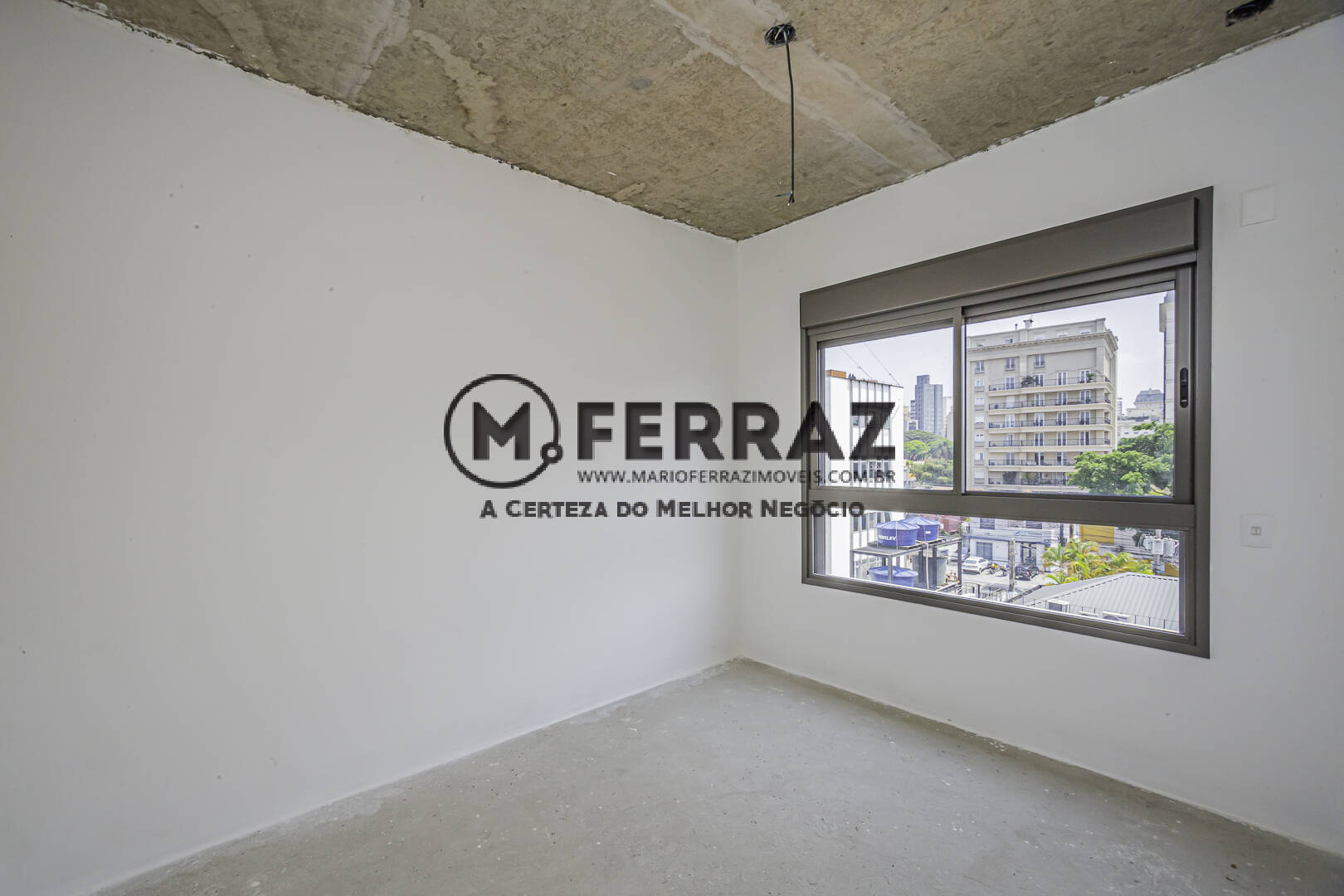 Apartamento à venda com 3 quartos, 256m² - Foto 11