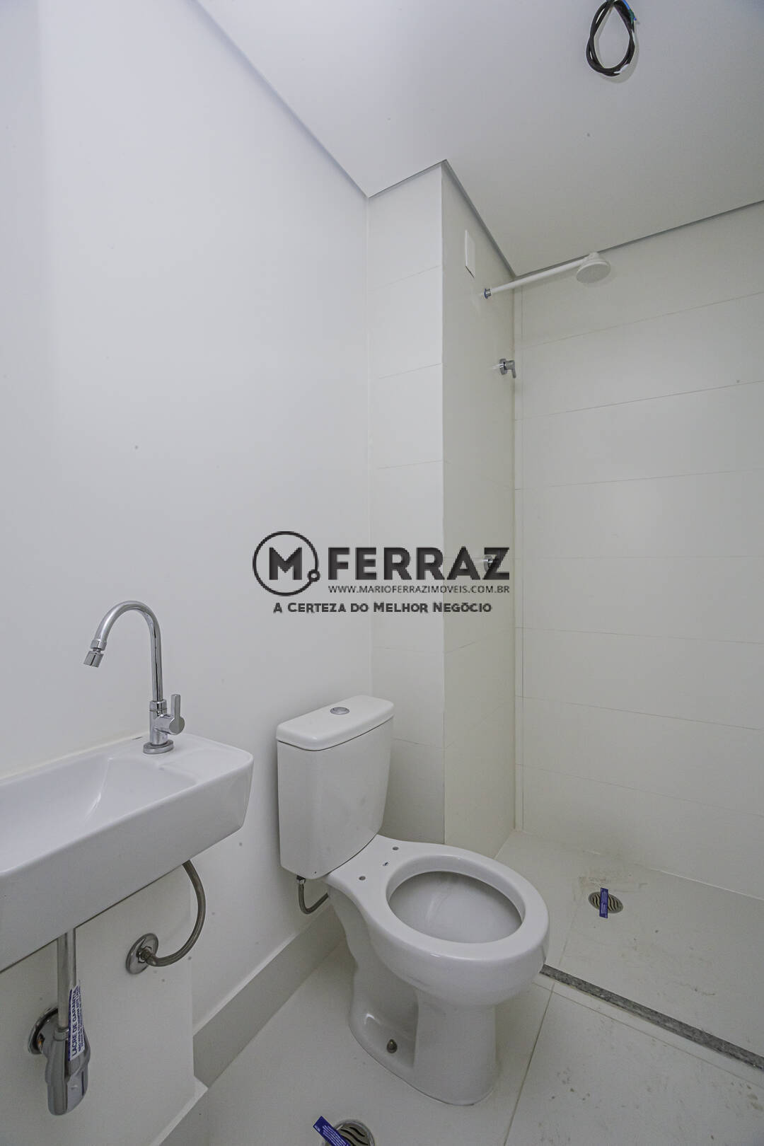 Apartamento à venda com 3 quartos, 256m² - Foto 17