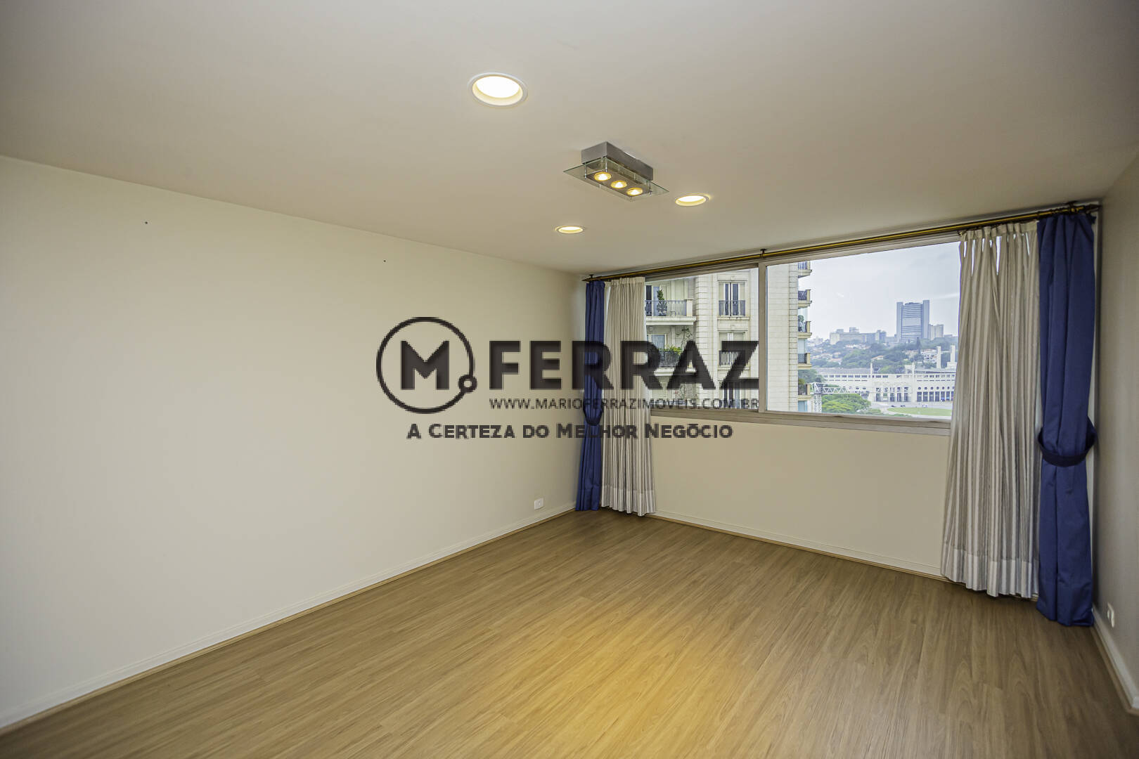 Apartamento à venda com 4 quartos, 260m² - Foto 9