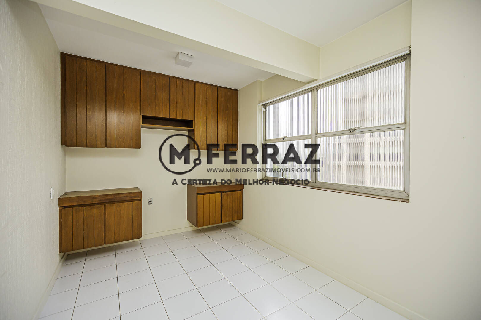 Apartamento à venda com 4 quartos, 260m² - Foto 11