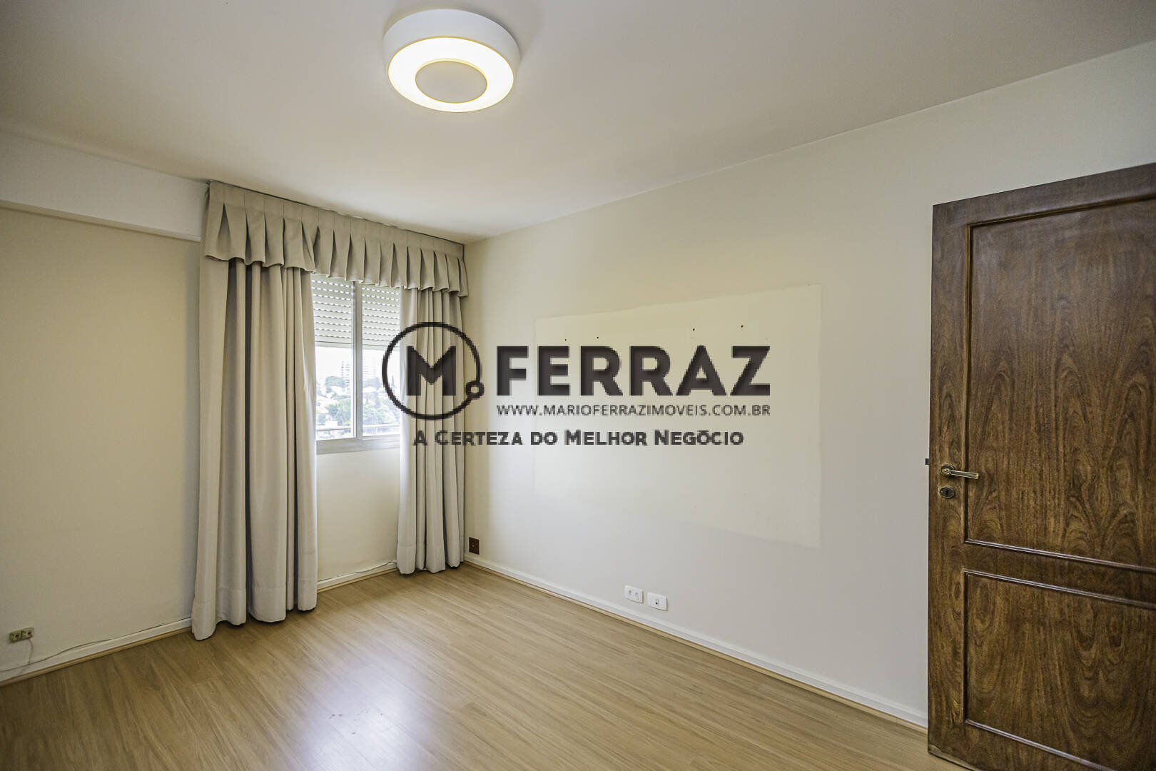 Apartamento à venda com 4 quartos, 260m² - Foto 17