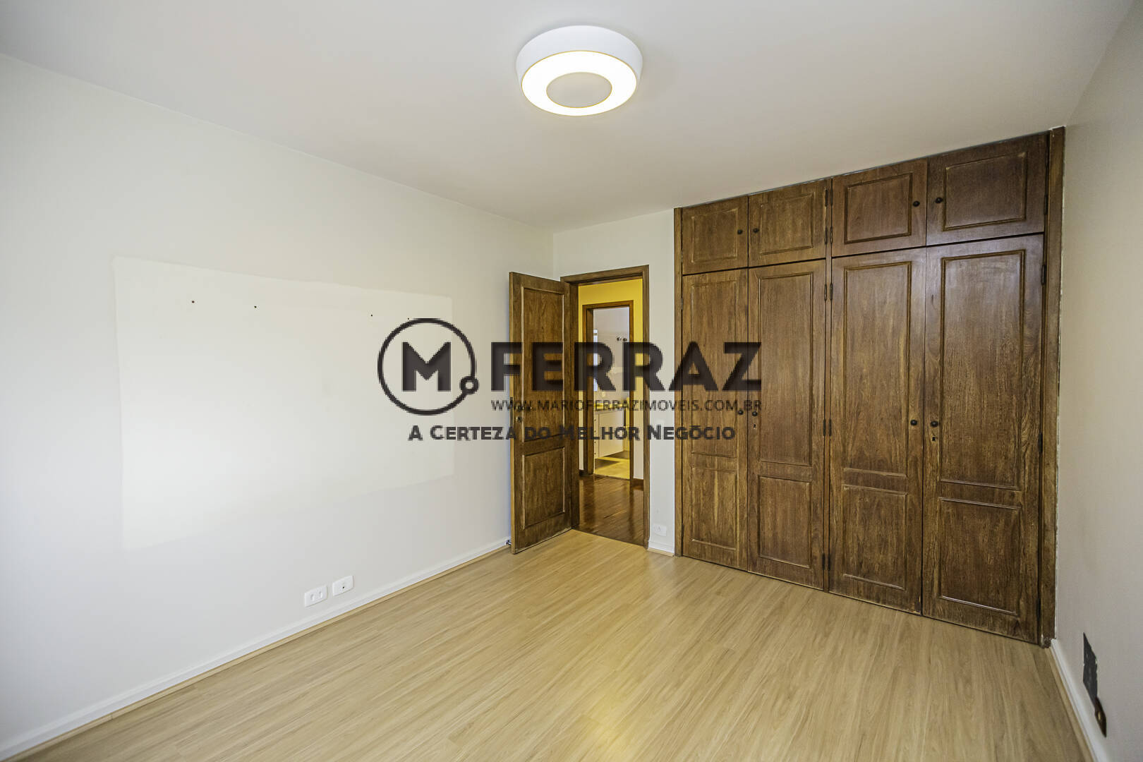 Apartamento à venda com 4 quartos, 260m² - Foto 18