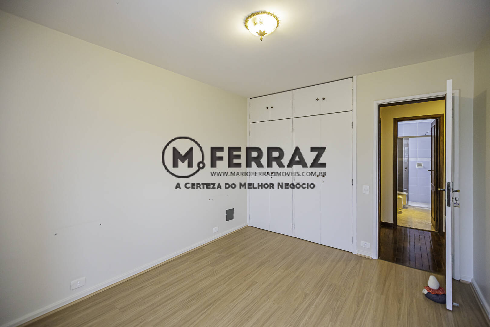 Apartamento à venda com 4 quartos, 260m² - Foto 22