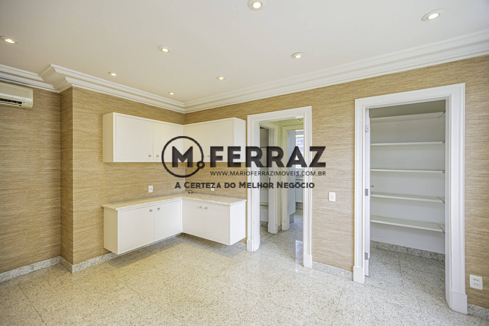 Apartamento à venda com 4 quartos, 440m² - Foto 12