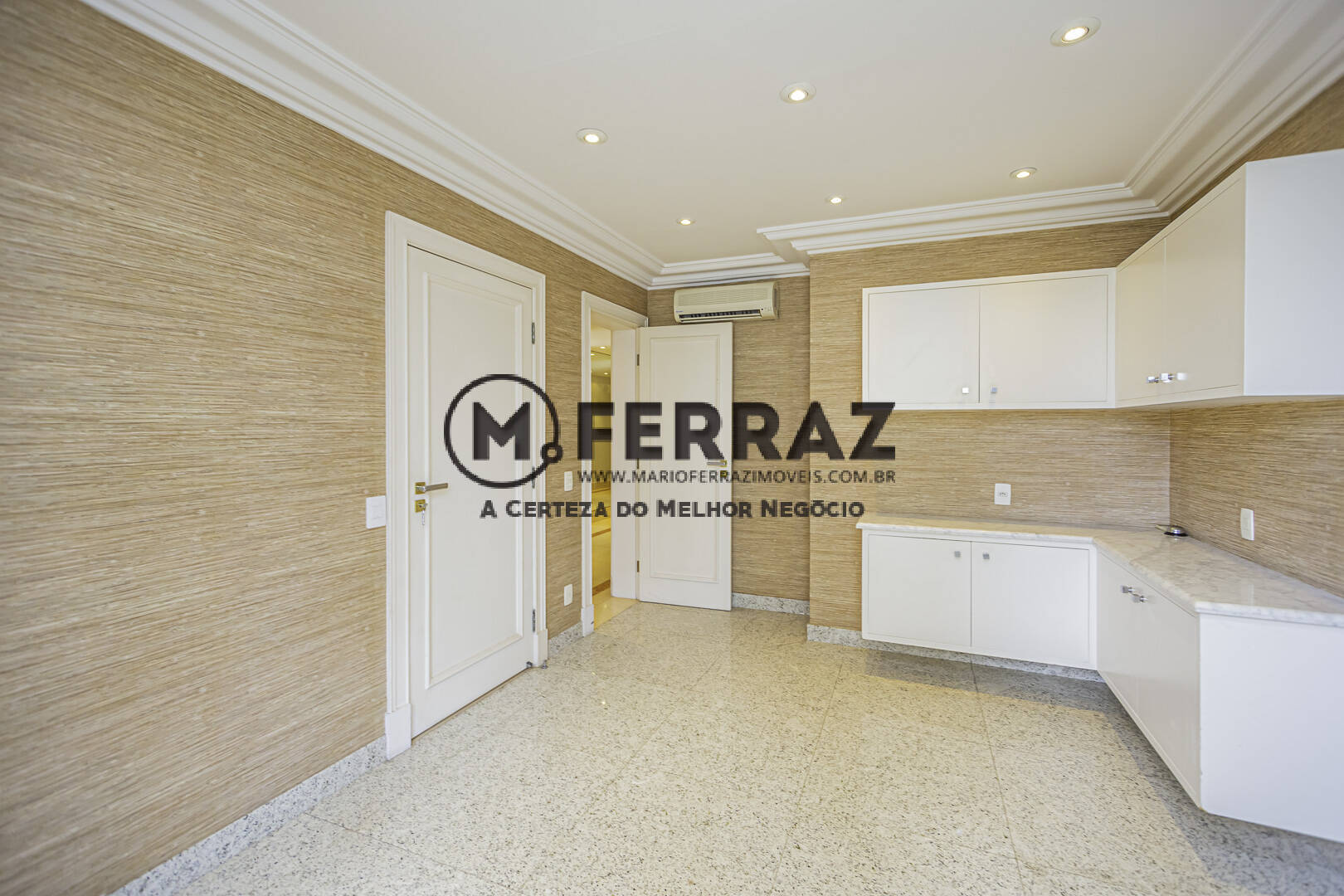 Apartamento à venda com 4 quartos, 440m² - Foto 13