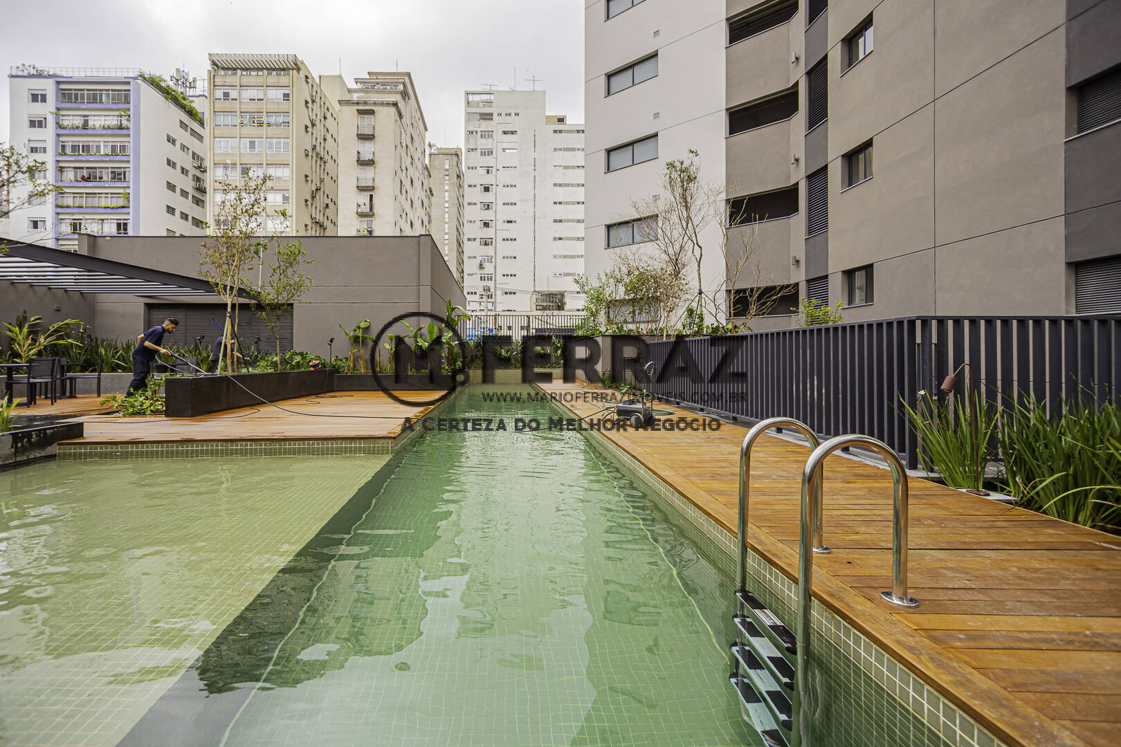 Apartamento à venda com 4 quartos, 663m² - Foto 2