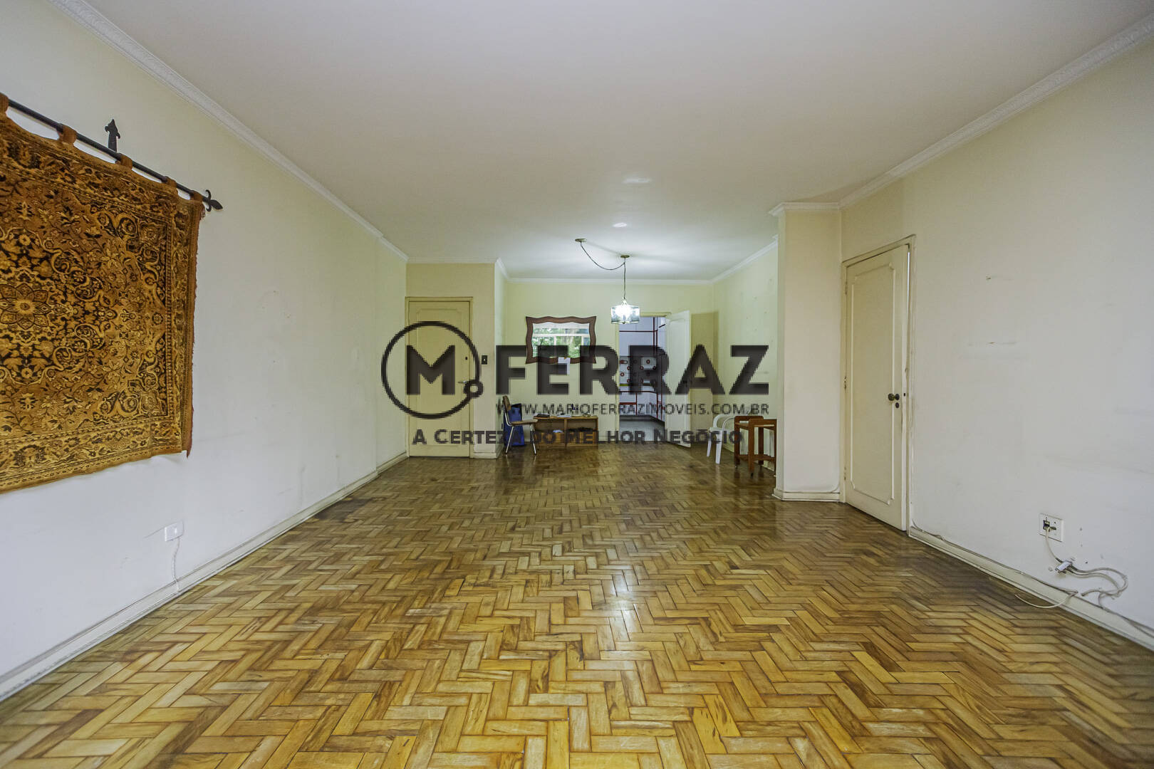 Apartamento à venda com 3 quartos, 207m² - Foto 4