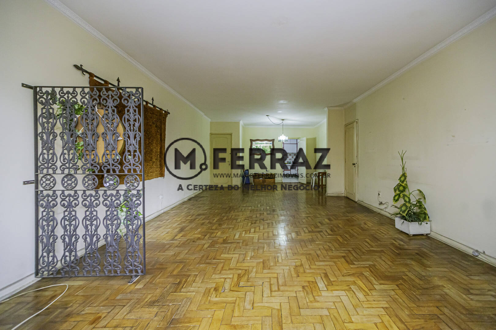 Apartamento à venda com 3 quartos, 207m² - Foto 5