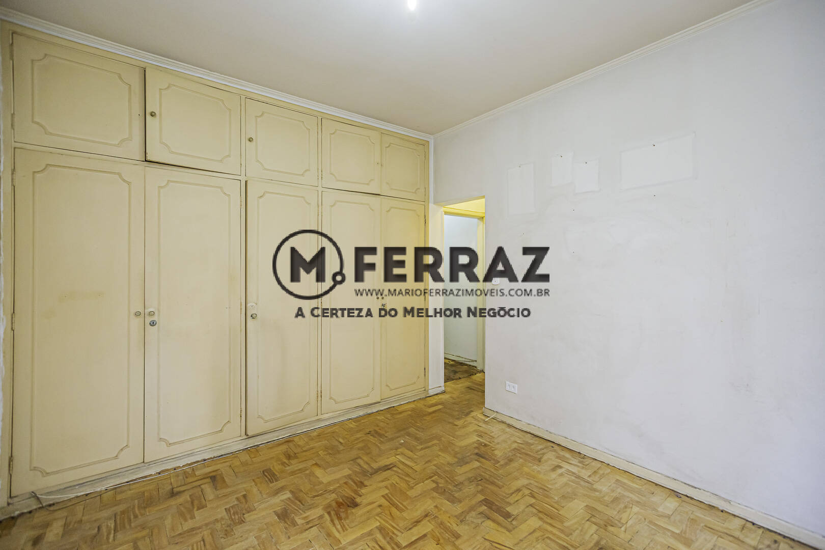 Apartamento à venda com 3 quartos, 207m² - Foto 18