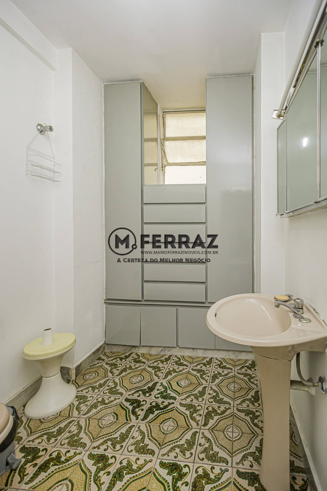 Apartamento à venda com 3 quartos, 207m² - Foto 30