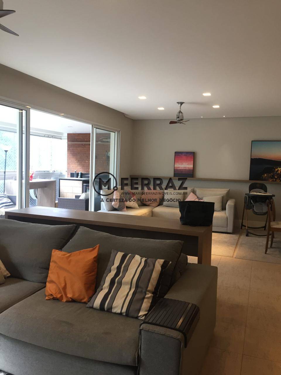 Apartamento à venda com 3 quartos, 169m² - Foto 4