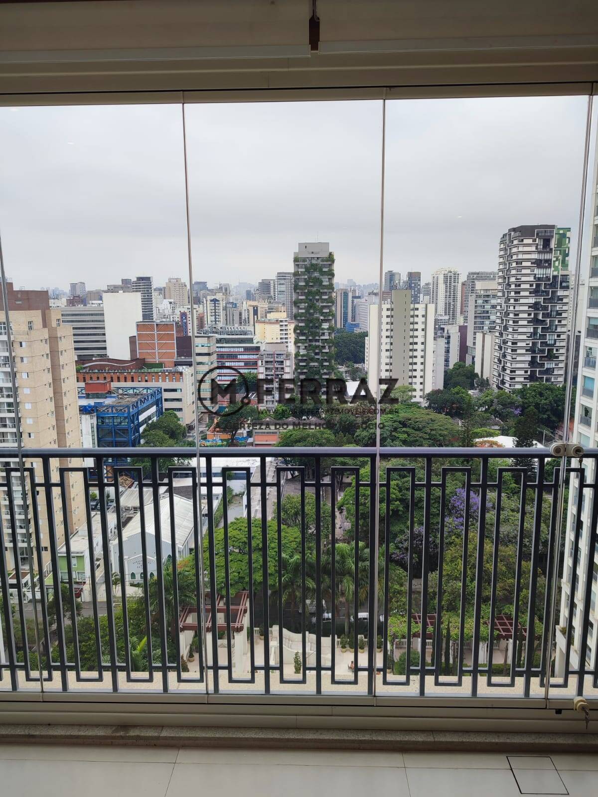 Apartamento para alugar com 2 quartos, 274m² - Foto 8