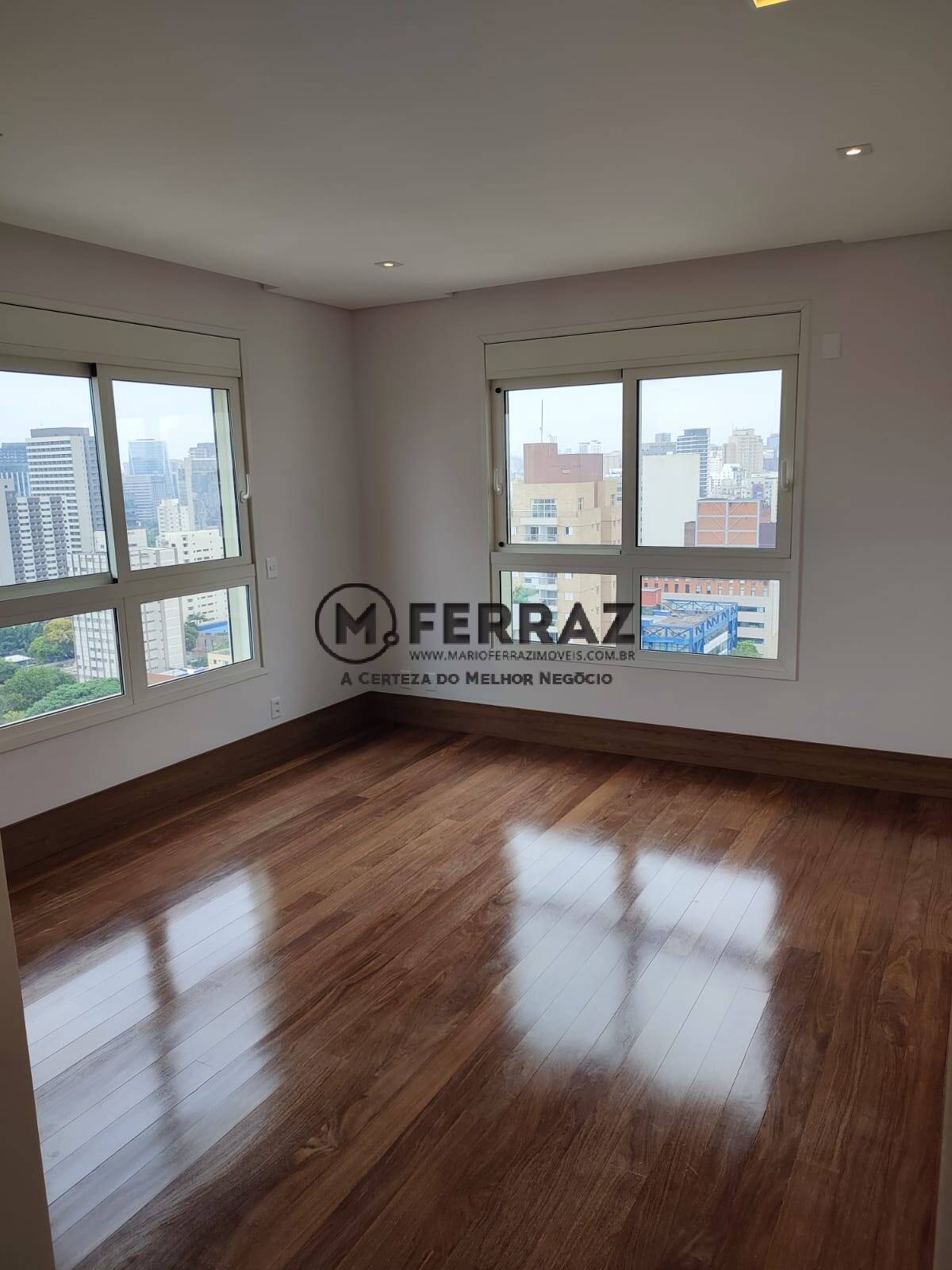 Apartamento para alugar com 2 quartos, 274m² - Foto 13