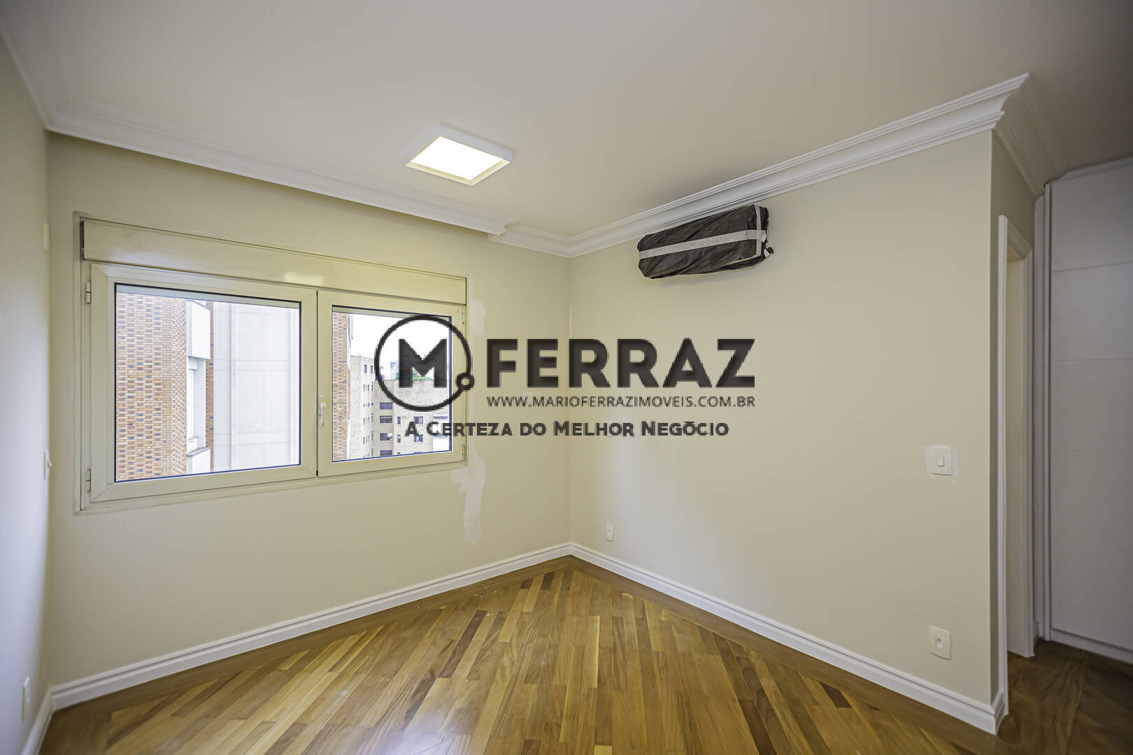 Apartamento à venda com 3 quartos, 278m² - Foto 21