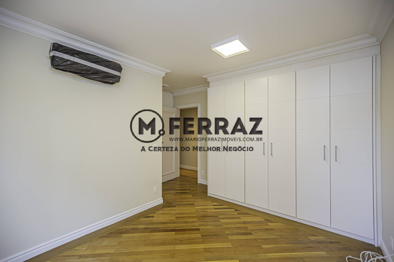 Apartamento à venda com 3 quartos, 278m² - Foto 23