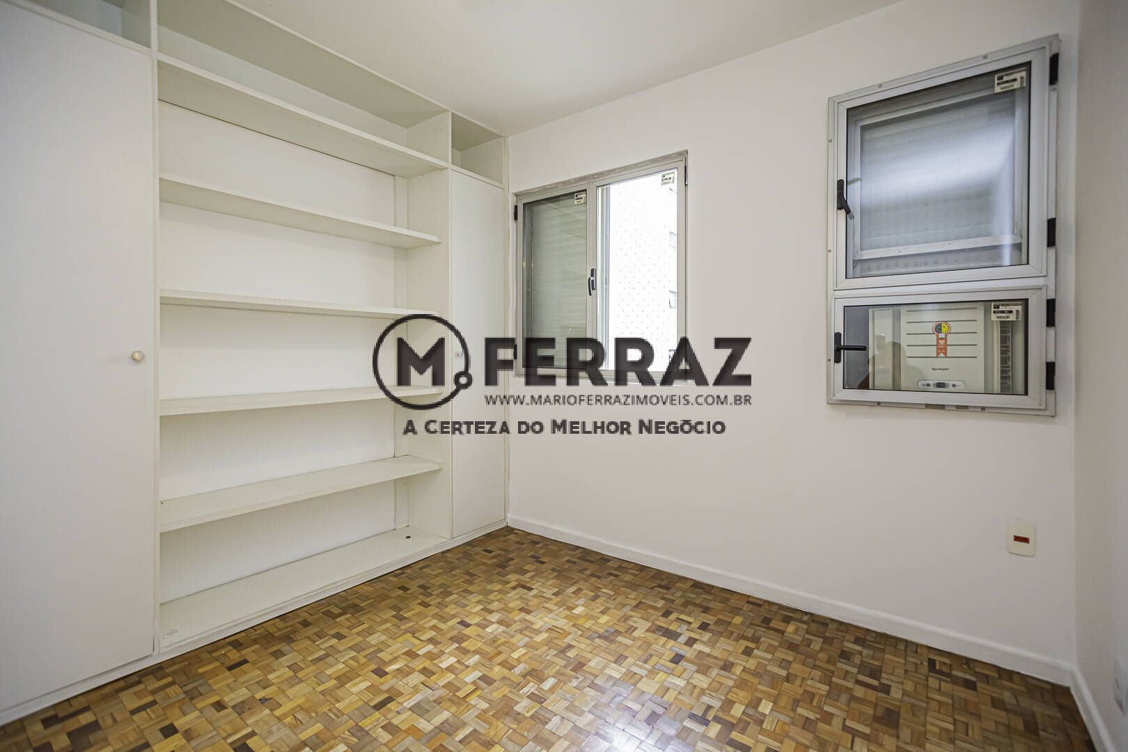 Apartamento à venda com 3 quartos, 130m² - Foto 22