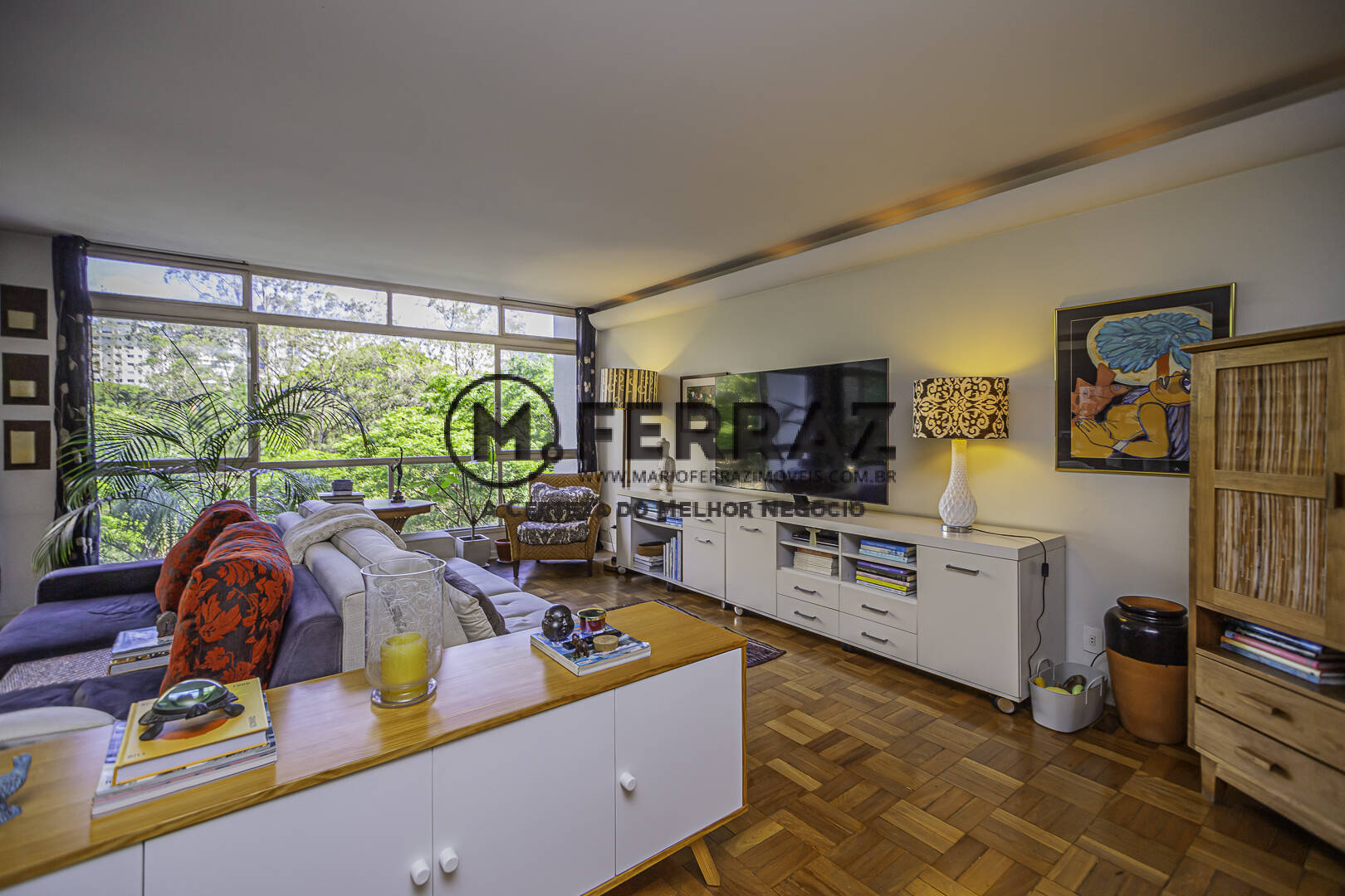 Apartamento à venda com 3 quartos, 194m² - Foto 2