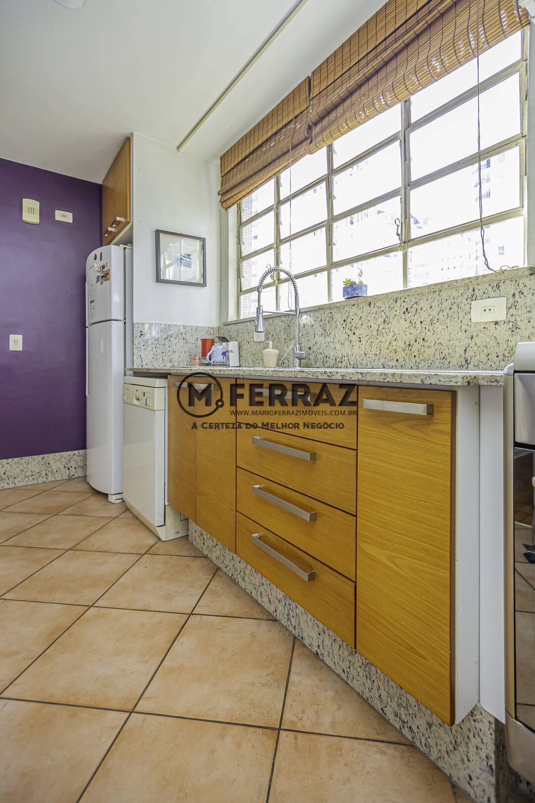 Apartamento à venda com 3 quartos, 194m² - Foto 24