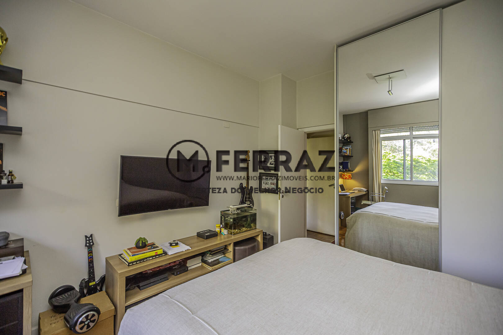 Apartamento à venda com 3 quartos, 194m² - Foto 33