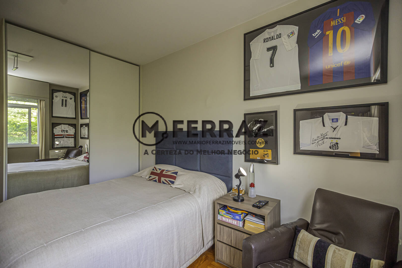 Apartamento à venda com 3 quartos, 194m² - Foto 35