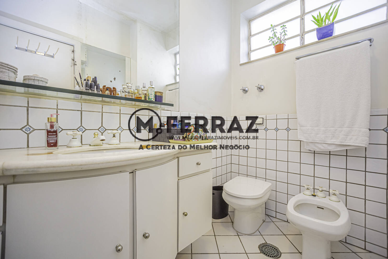 Apartamento à venda com 3 quartos, 194m² - Foto 42