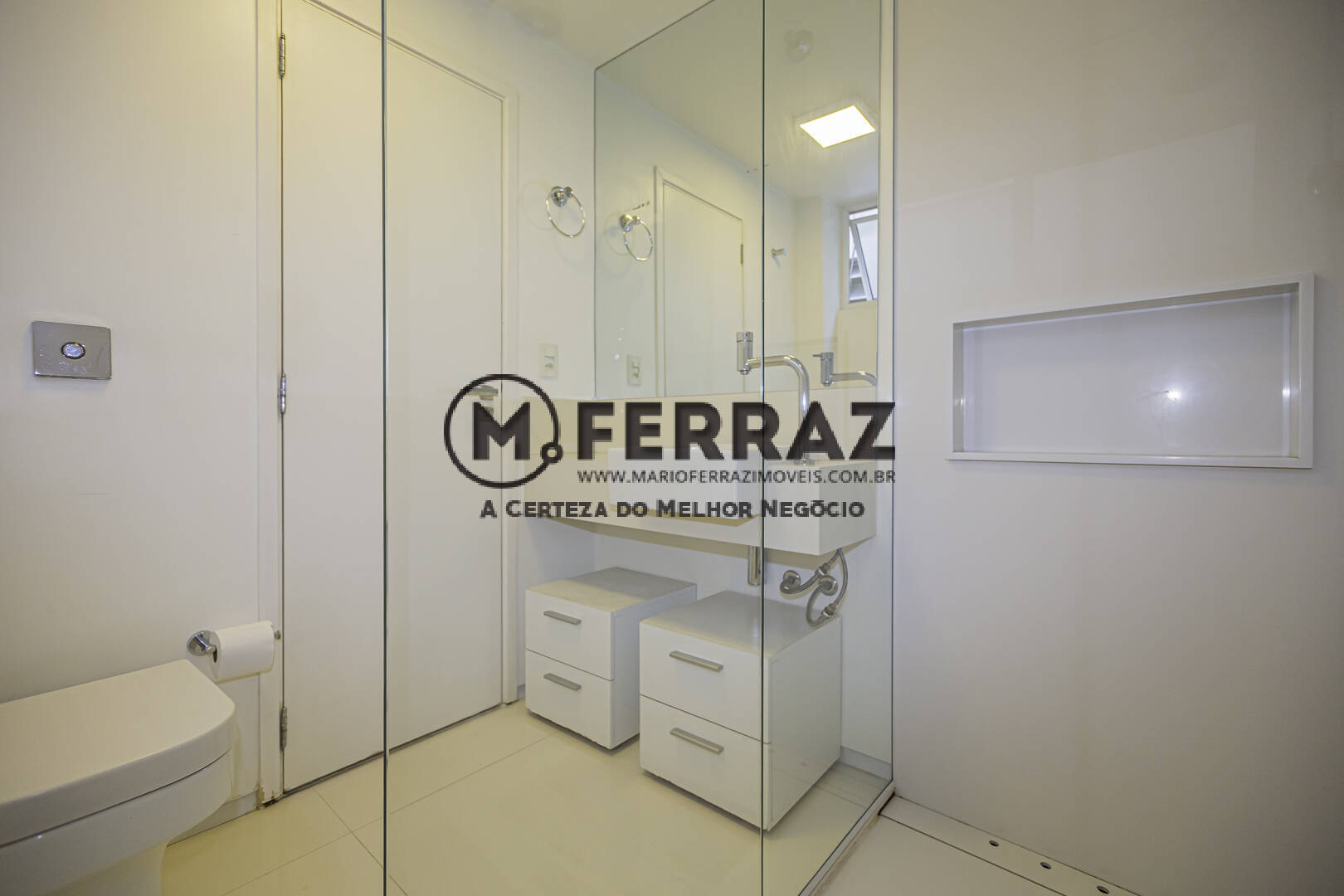 Apartamento à venda com 2 quartos, 145m² - Foto 40