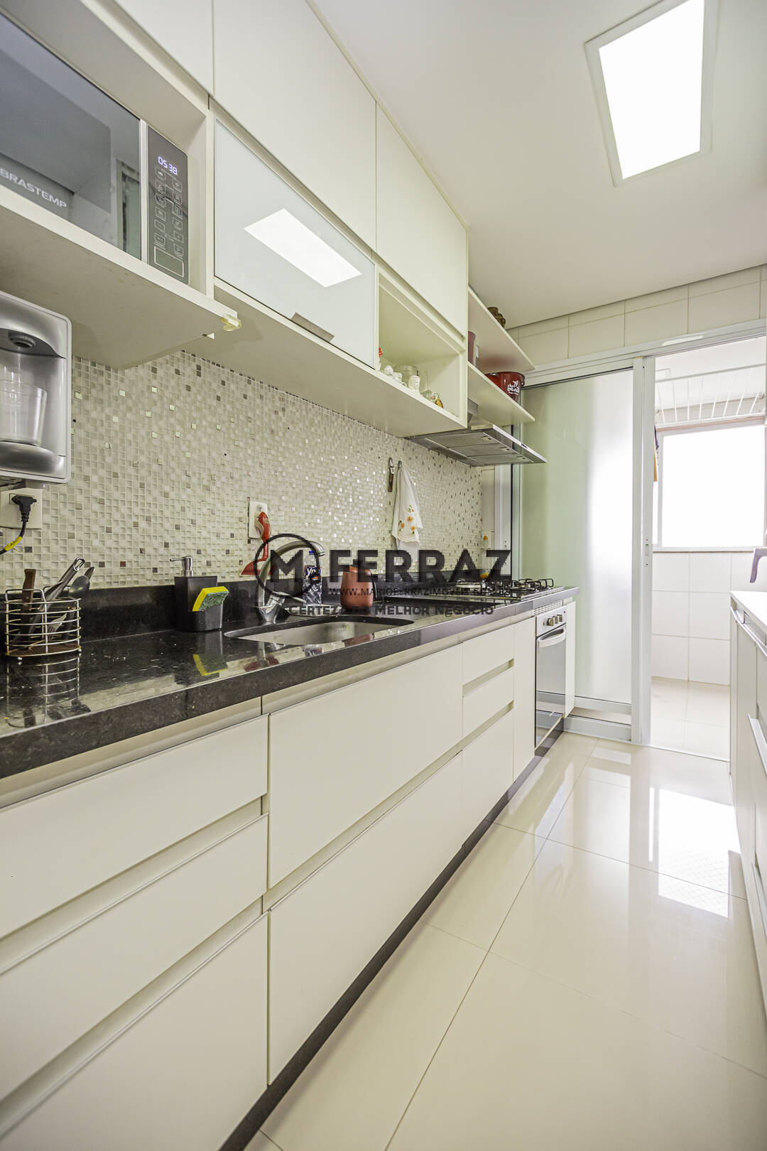 Apartamento à venda e aluguel com 3 quartos, 84m² - Foto 11