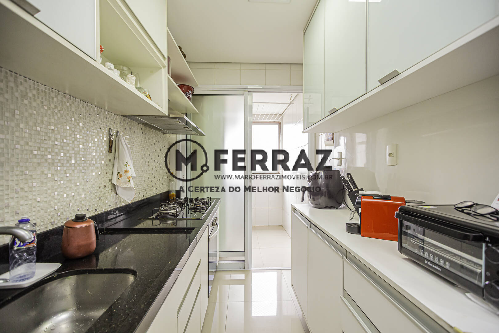 Apartamento à venda e aluguel com 3 quartos, 84m² - Foto 12