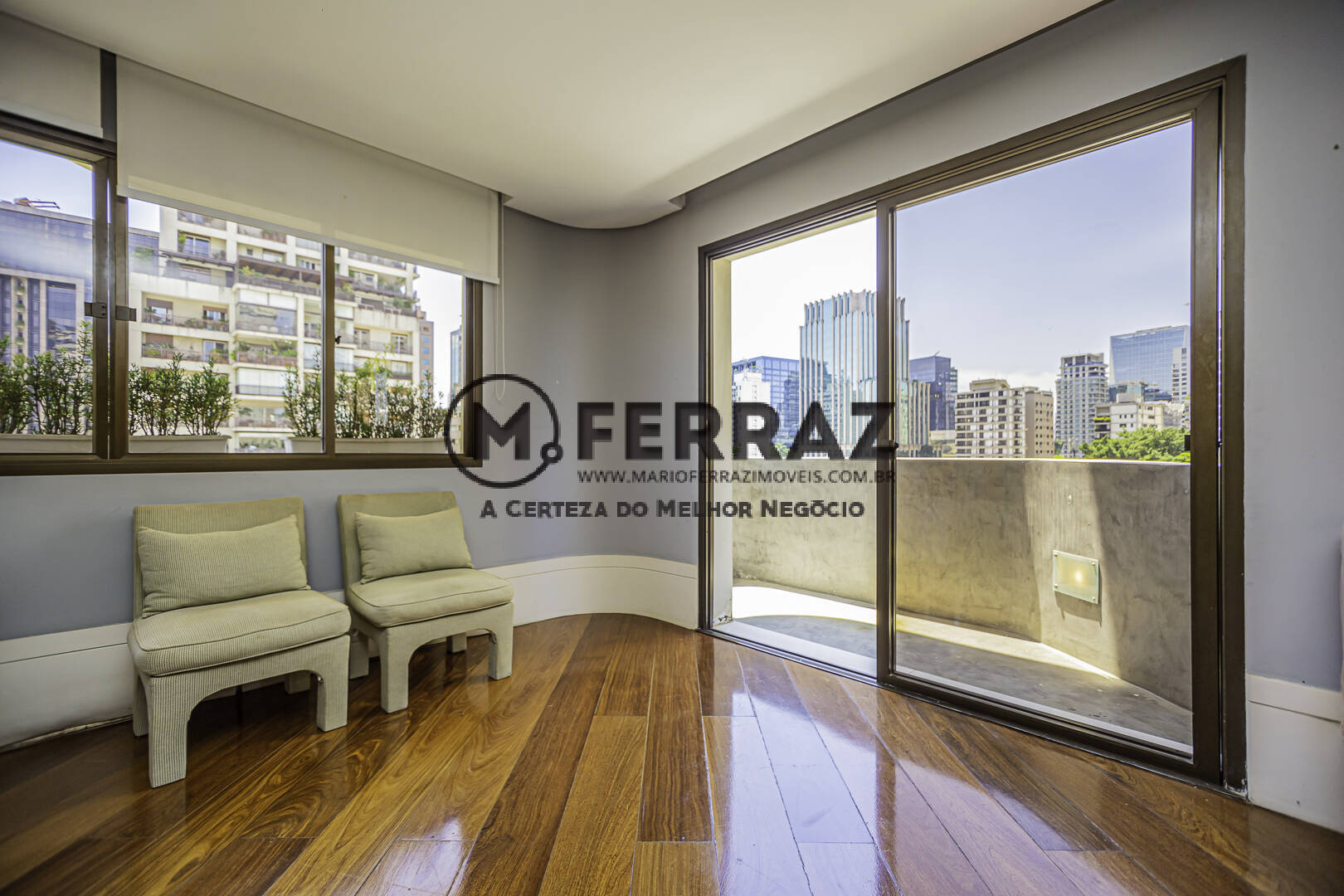 Apartamento à venda com 3 quartos, 190m² - Foto 5