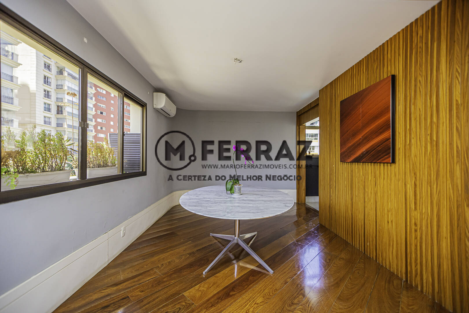 Apartamento à venda com 3 quartos, 190m² - Foto 9