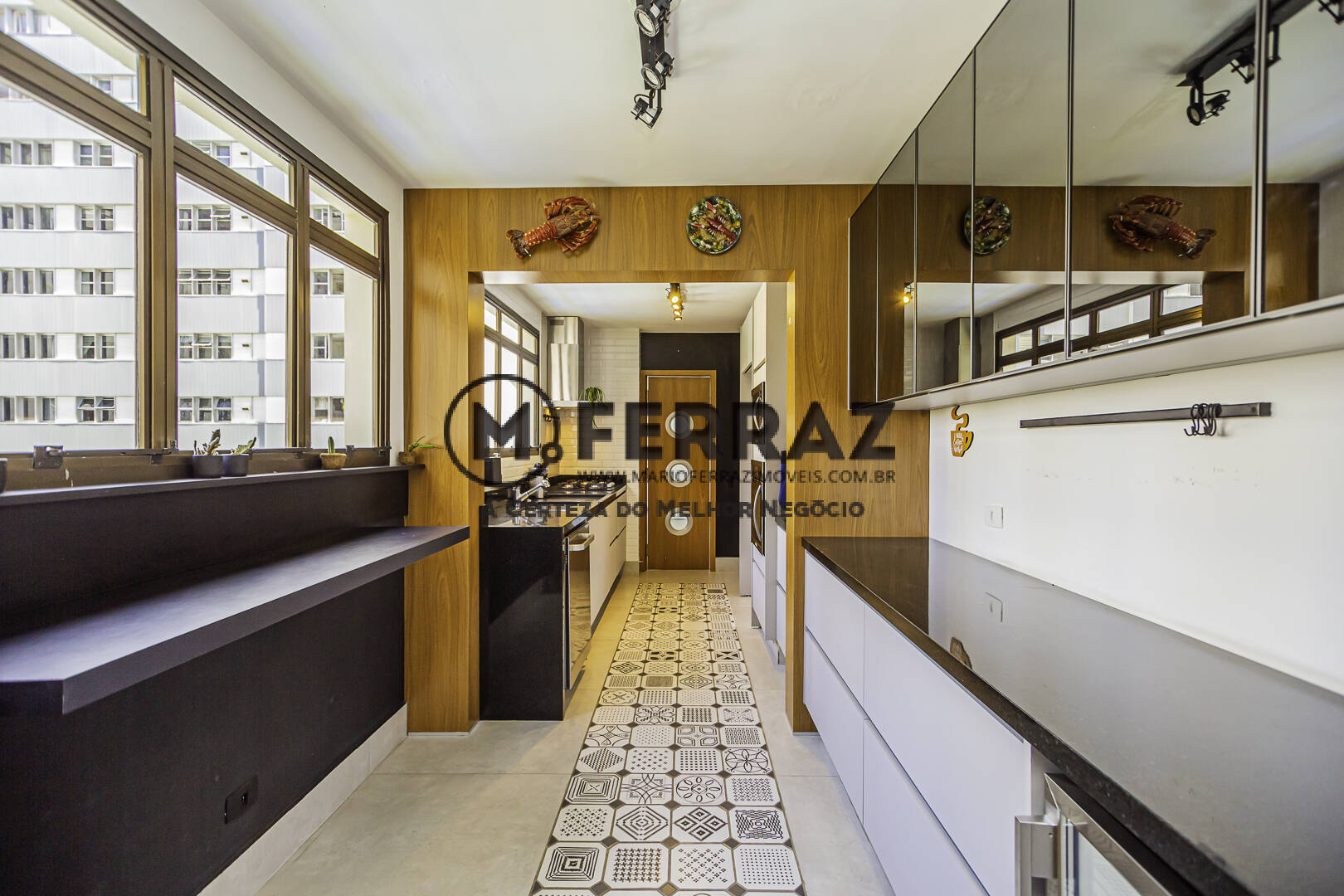 Apartamento à venda com 3 quartos, 190m² - Foto 13