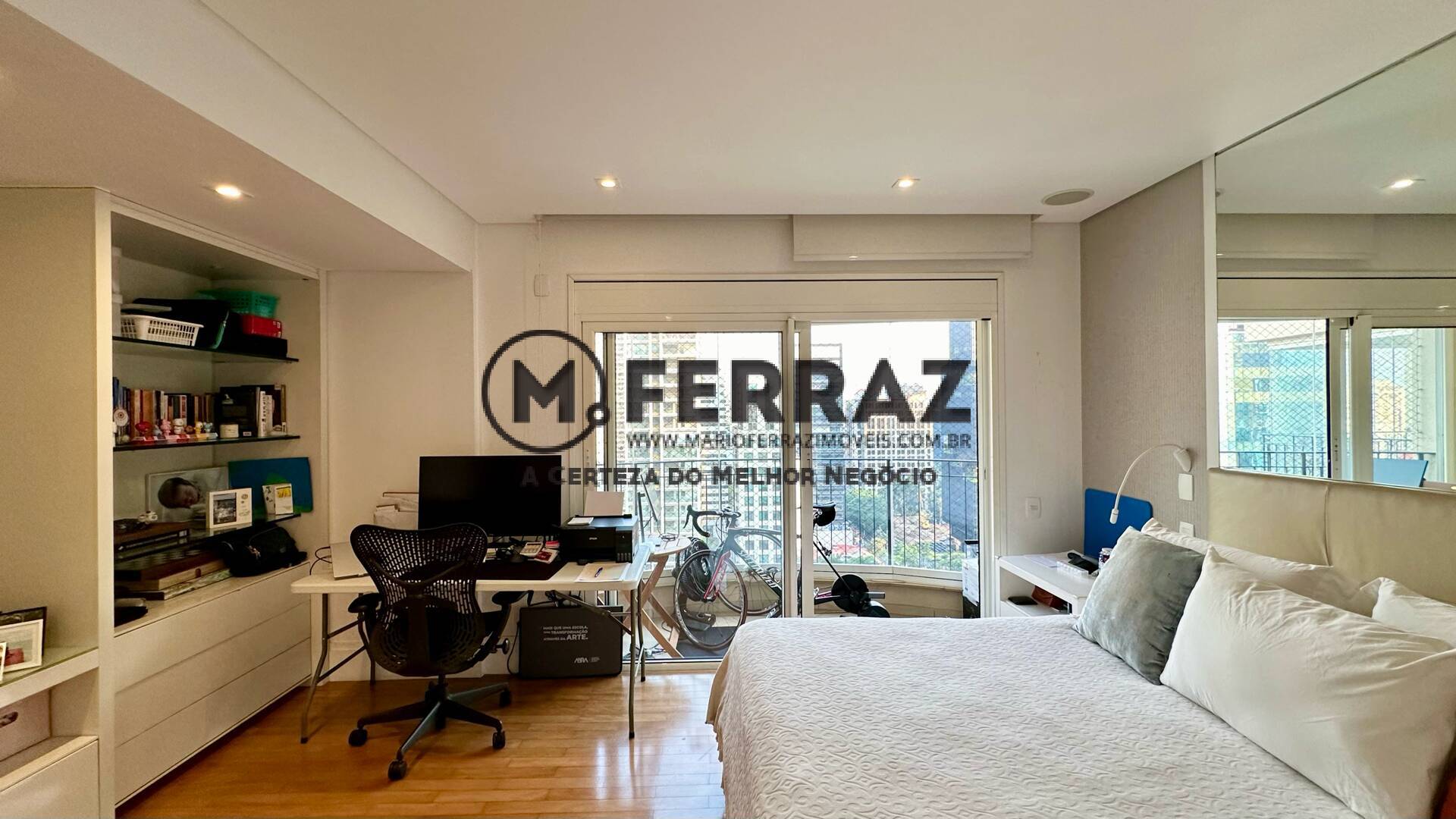 Apartamento à venda com 3 quartos, 223m² - Foto 22