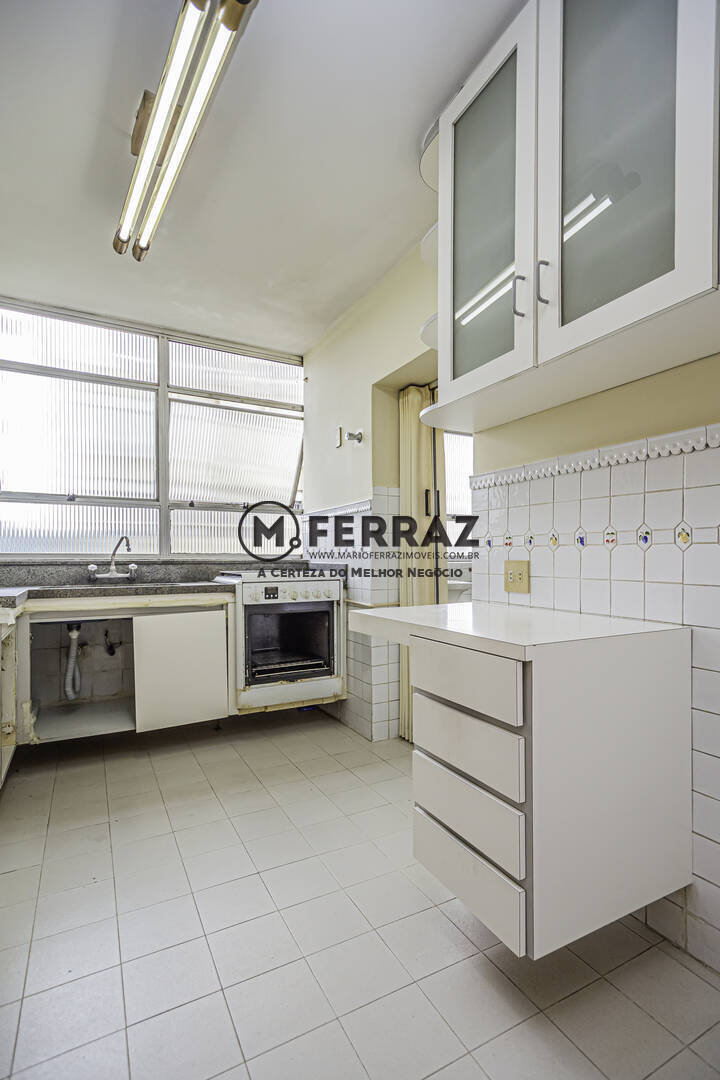 Apartamento para alugar com 3 quartos, 100m² - Foto 11