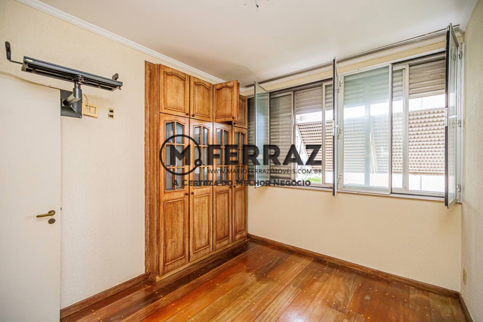 Apartamento para alugar com 3 quartos, 100m² - Foto 22