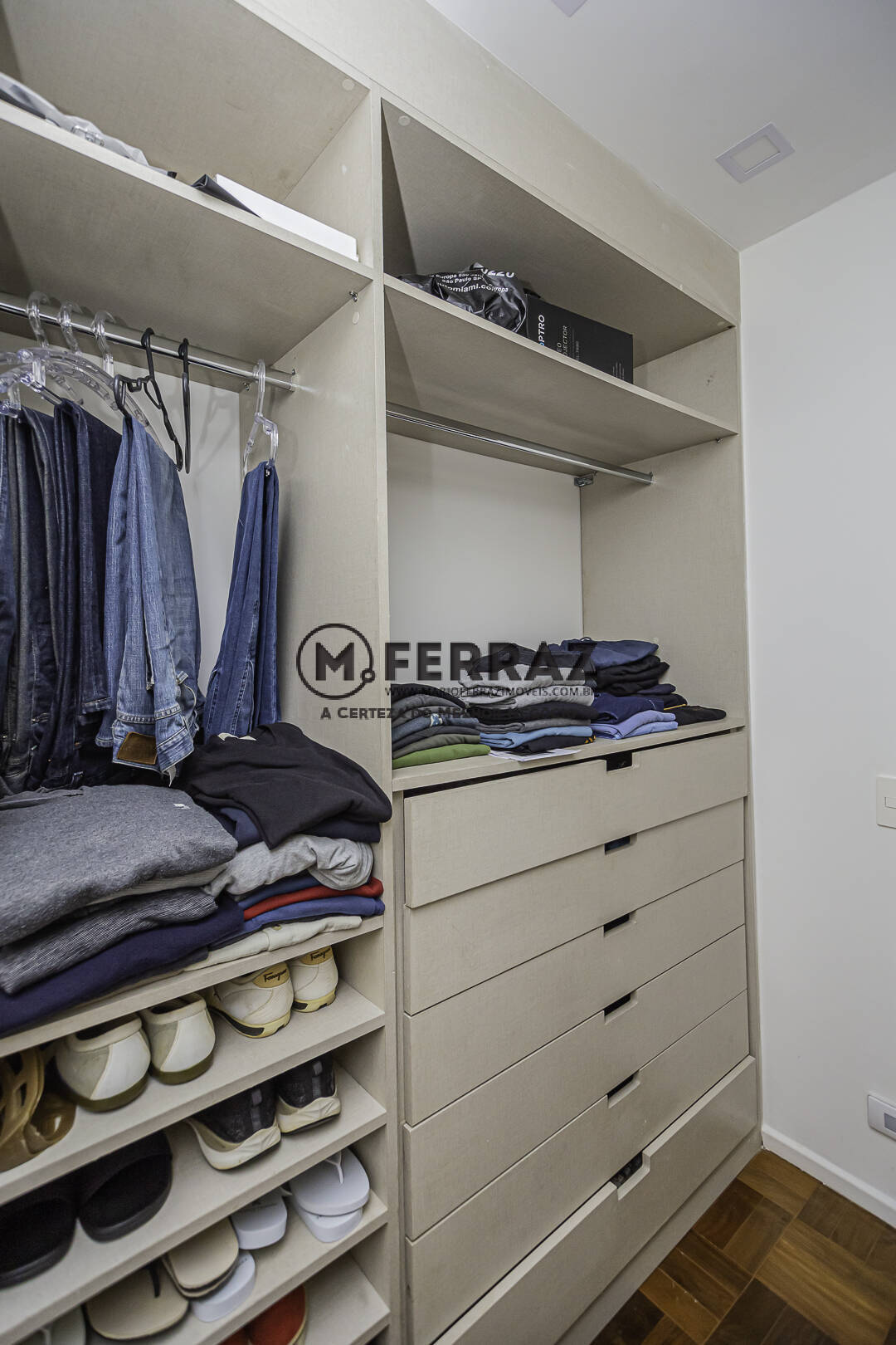 Apartamento à venda com 4 quartos, 340m² - Foto 29