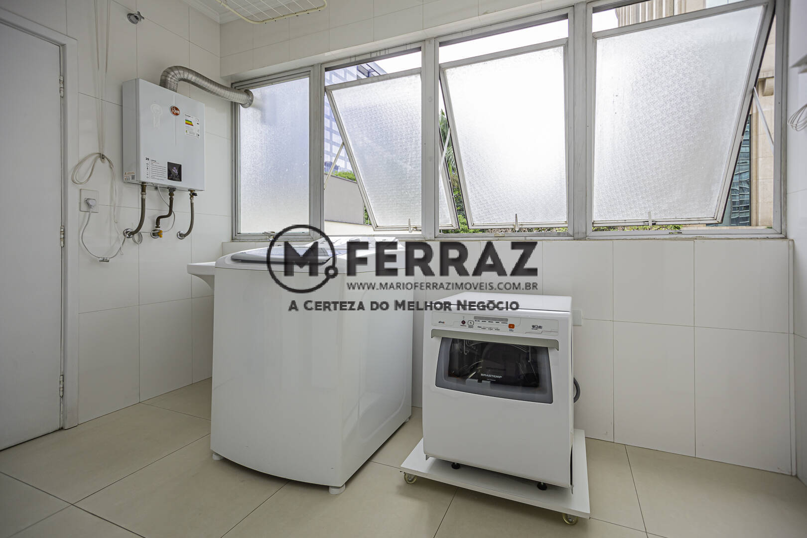 Apartamento à venda com 3 quartos, 142m² - Foto 18