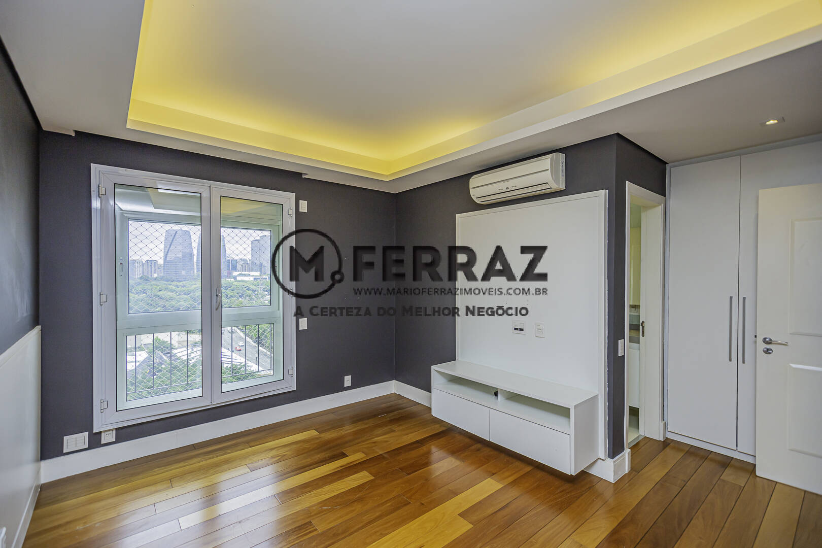 Apartamento à venda com 4 quartos, 310m² - Foto 17