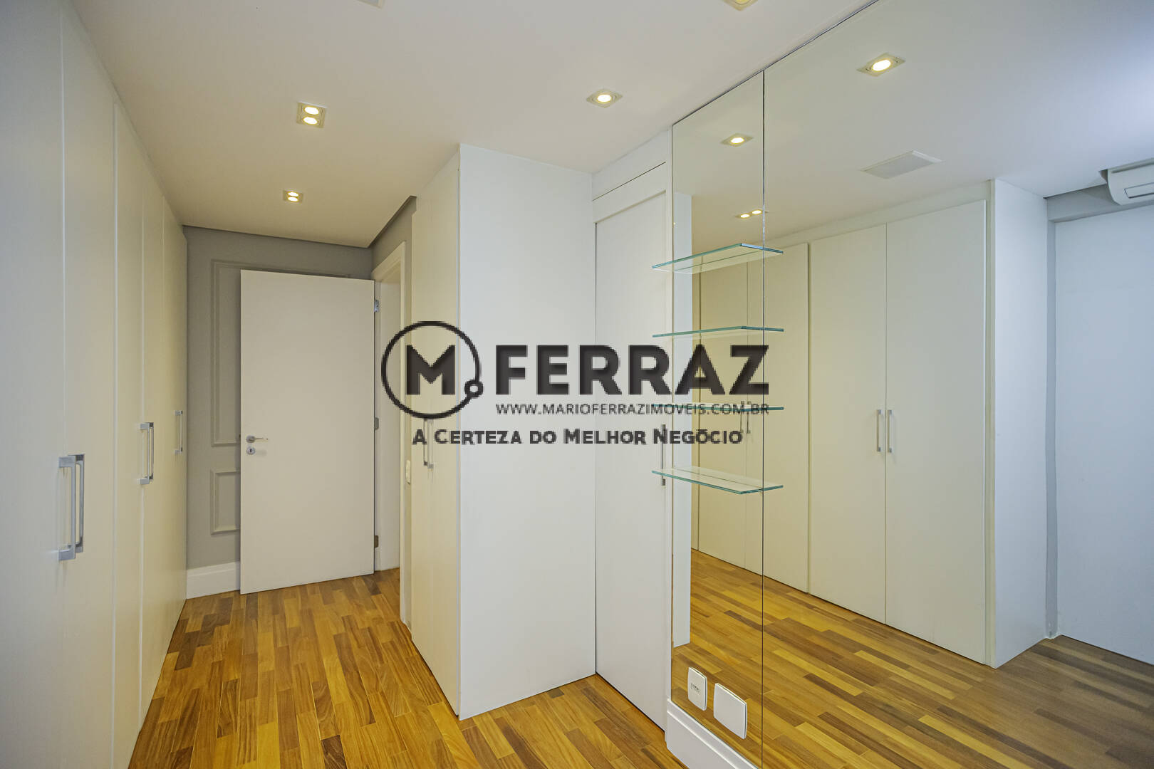 Apartamento à venda e aluguel com 3 quartos, 223m² - Foto 25