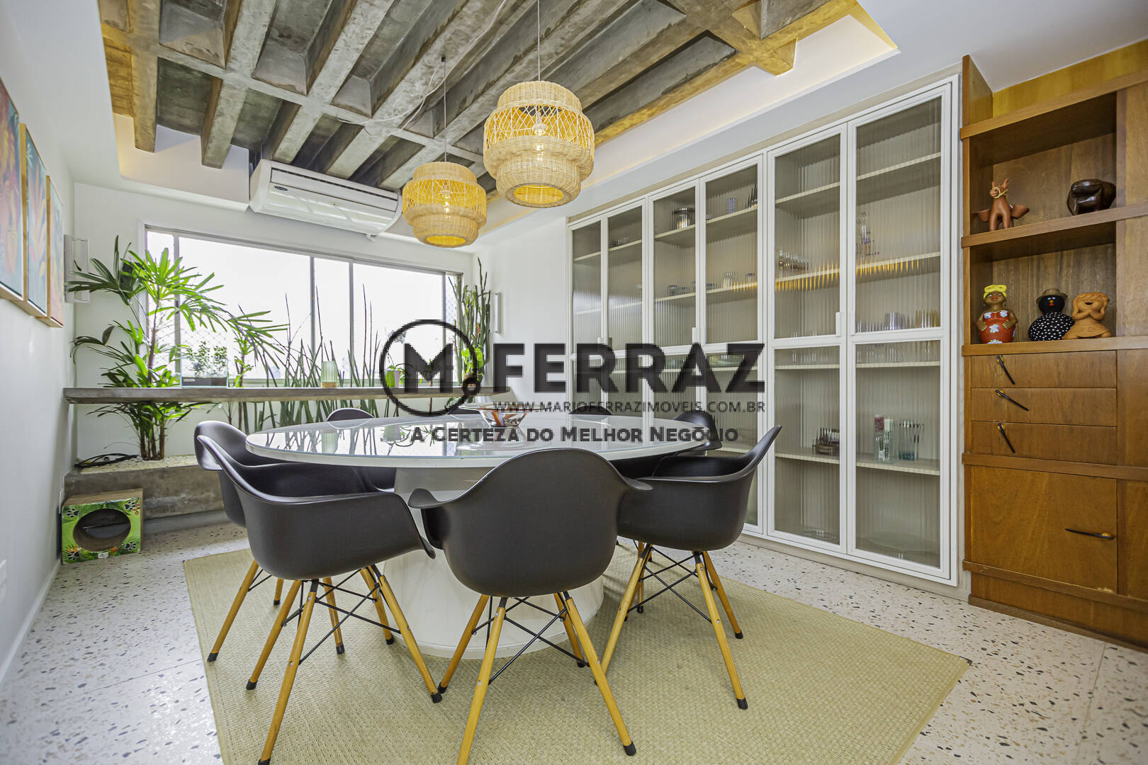 Apartamento à venda com 4 quartos, 230m² - Foto 13