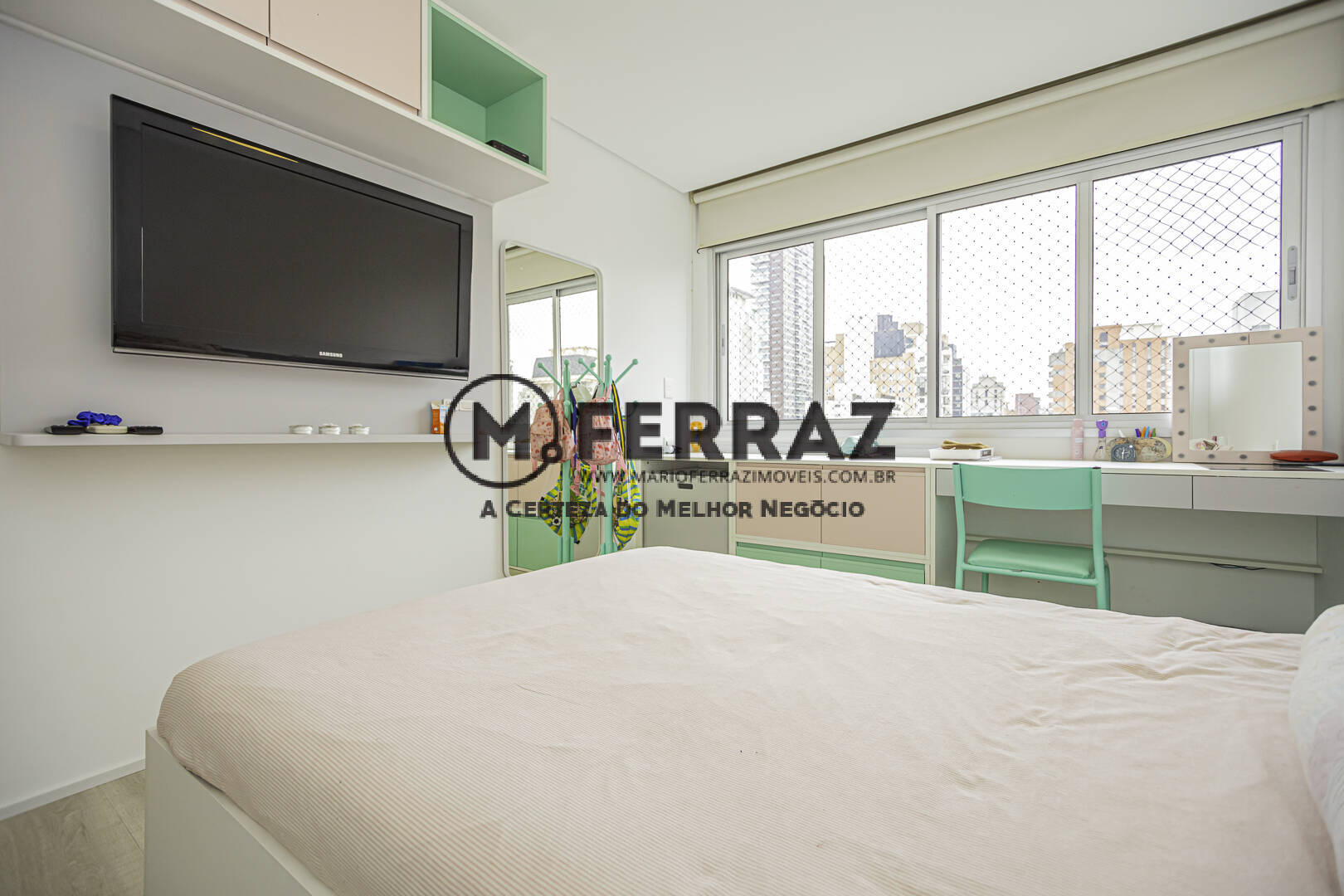 Apartamento à venda com 4 quartos, 230m² - Foto 32